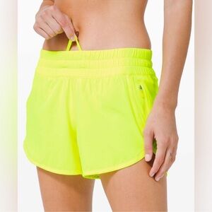 Lululemon Tracker Short 4 in